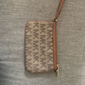Michael Kors wristlet